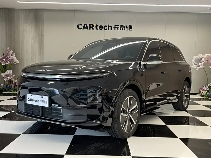 Li Auto L6