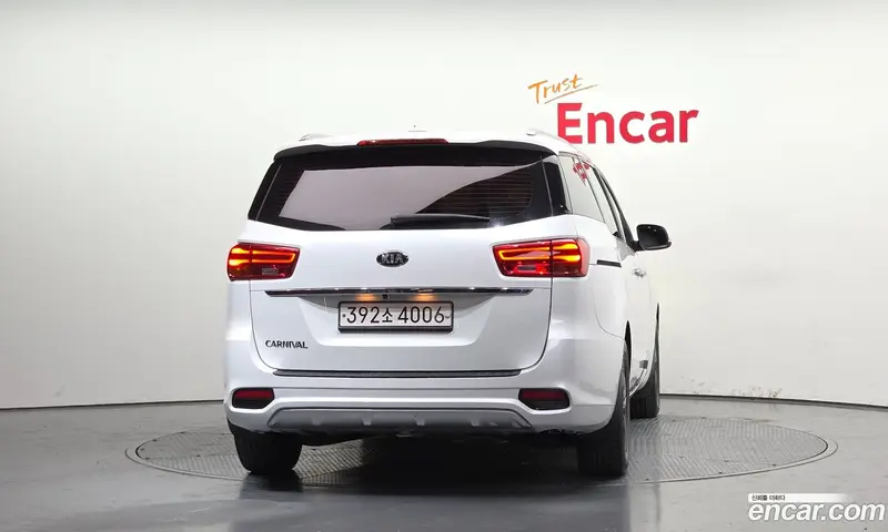 Kia Carnival (Canival)