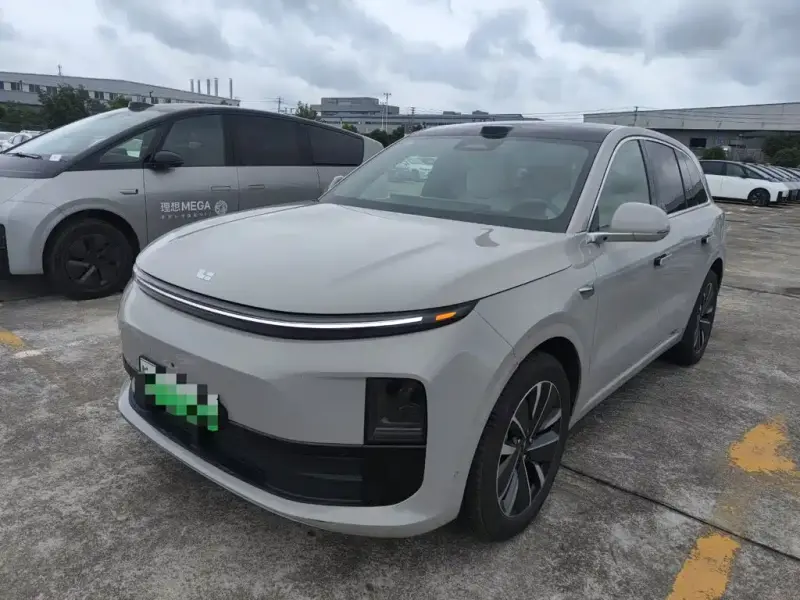Li Auto L6