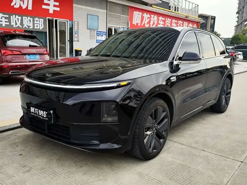 Li Auto L6
