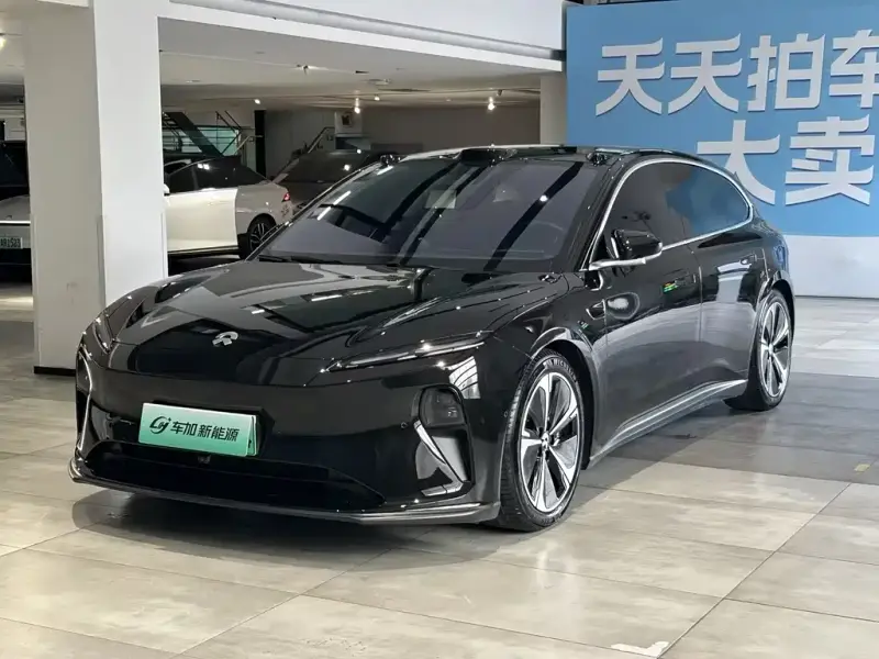 NIO ET5T