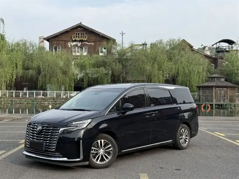 Buick GL8