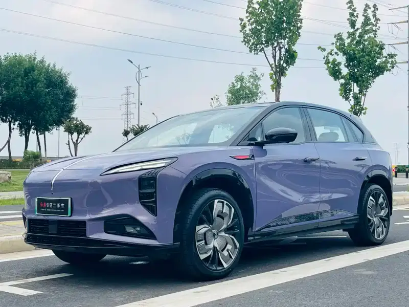 Hongqi Tiangong 08