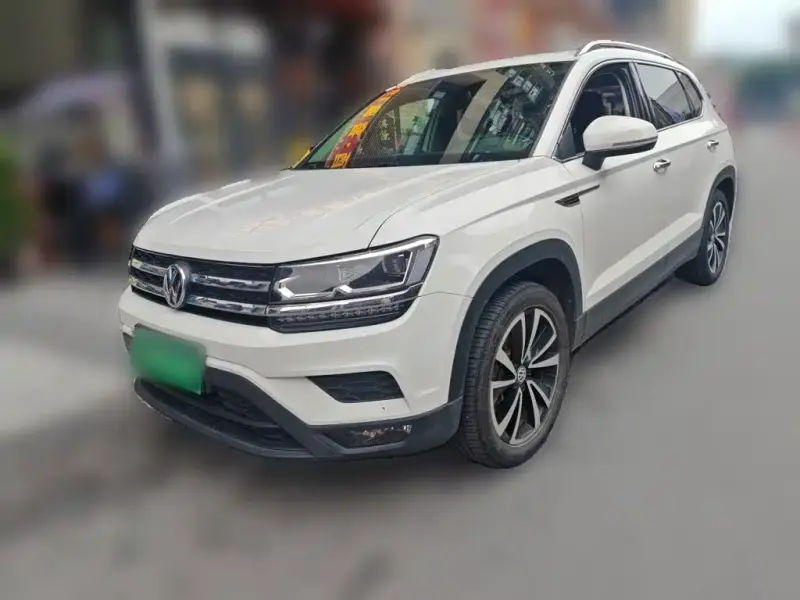 Volkswagen Tharu
