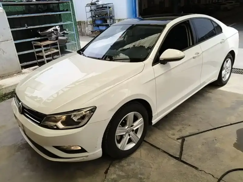 Volkswagen Lamando