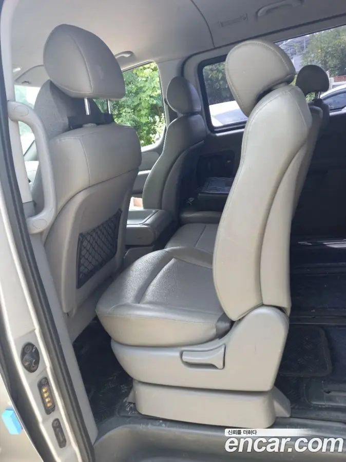 Hyundai H-1