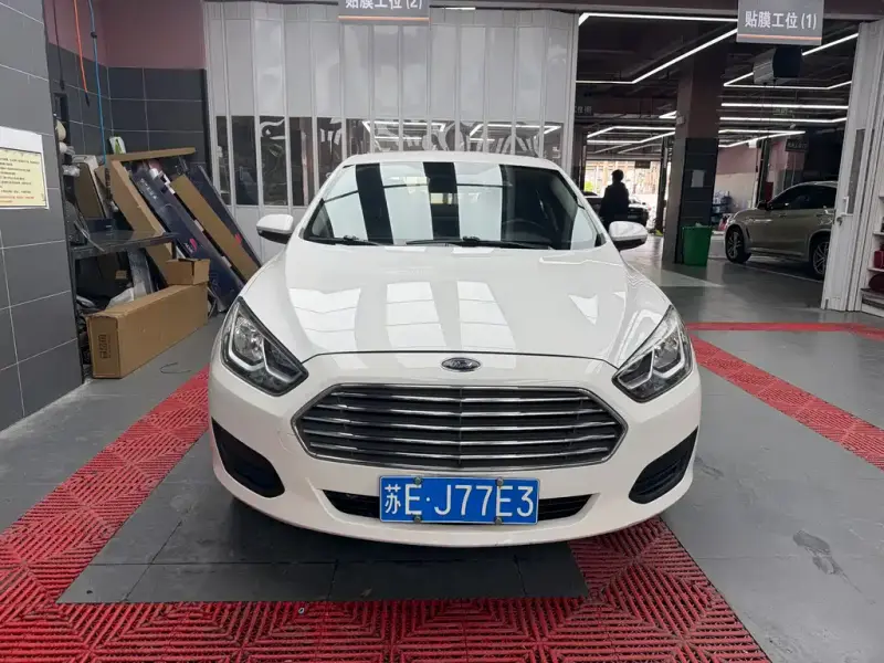 Ford Escort