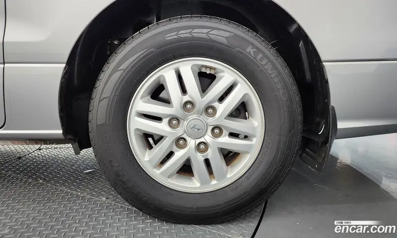 Hyundai H-1 (Starex)
