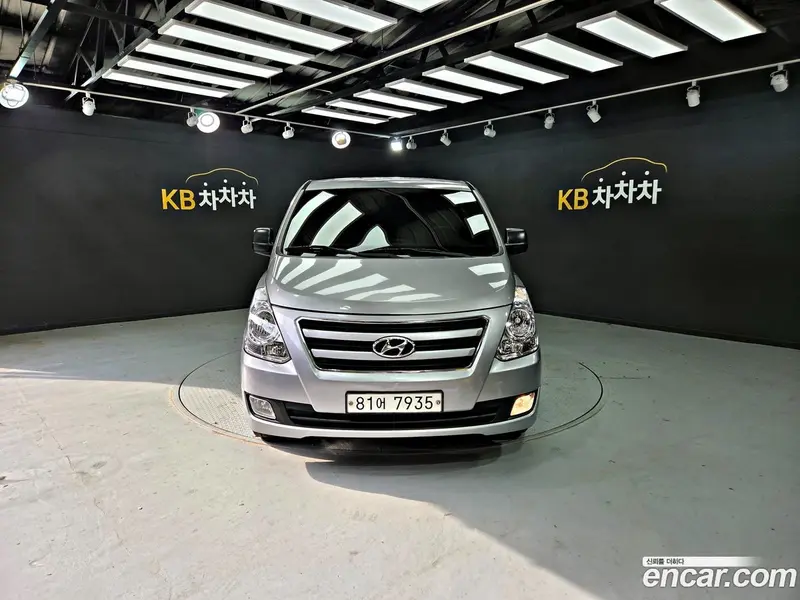 Hyundai H-1