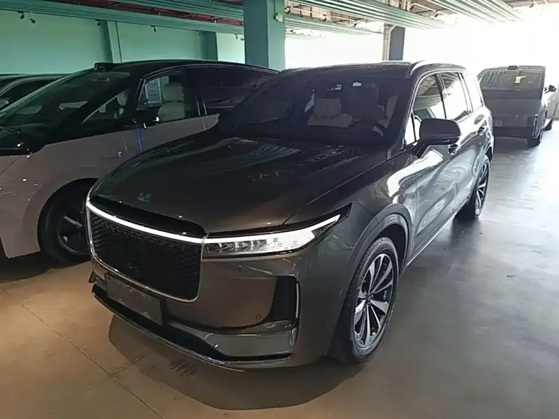 Li Auto ONE