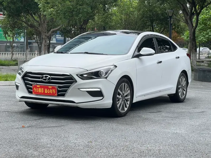 Hyundai Mistra