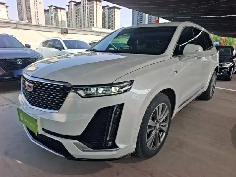 Cadillac XT6