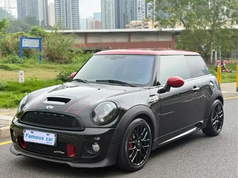 MINI Mini JCW