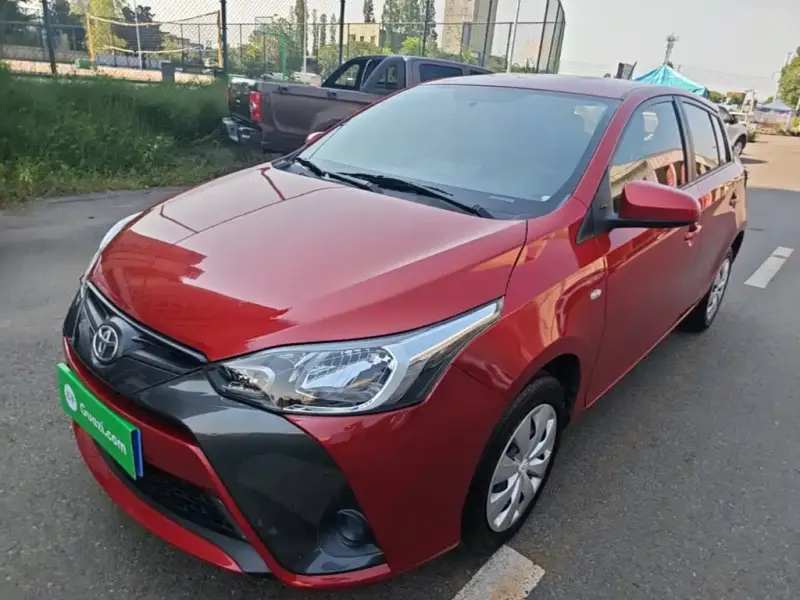 Toyota Yaris L