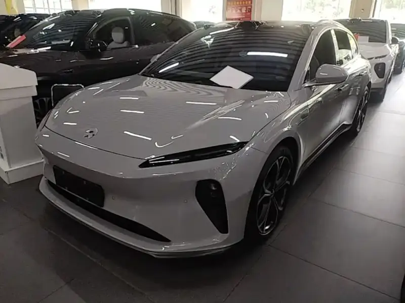NIO ET5T