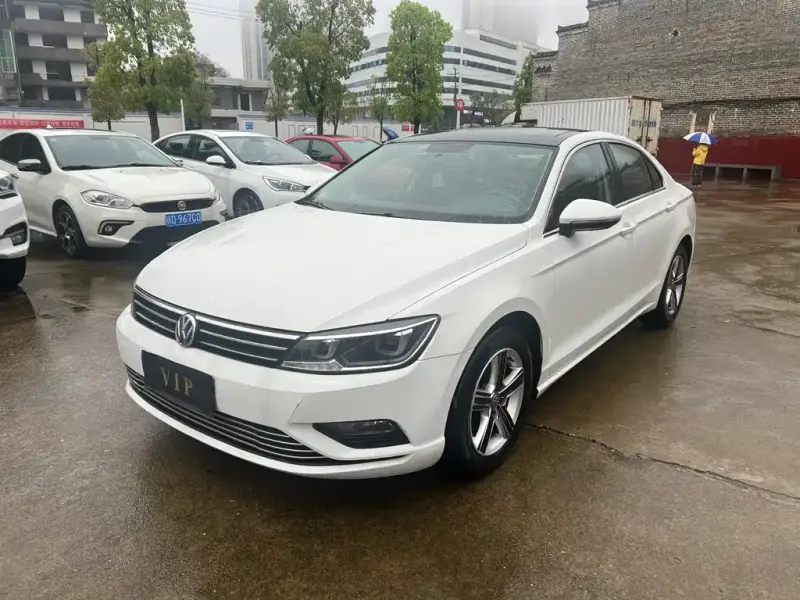 Volkswagen Lamando