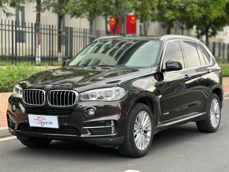 BMW X5 (Import)