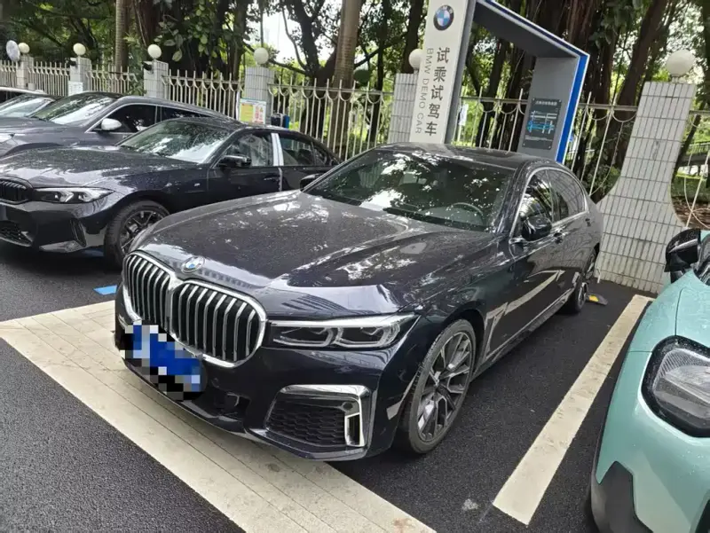 BMW 7 Series