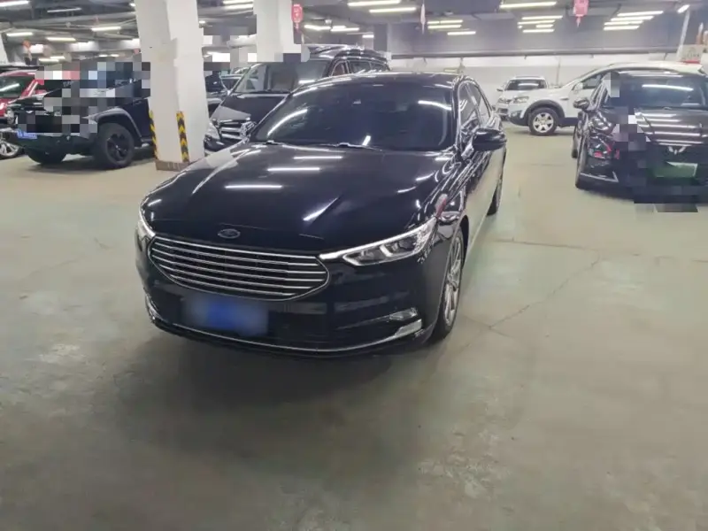 Ford Taurus
