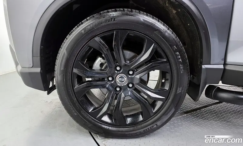 KG Mobility Rexton