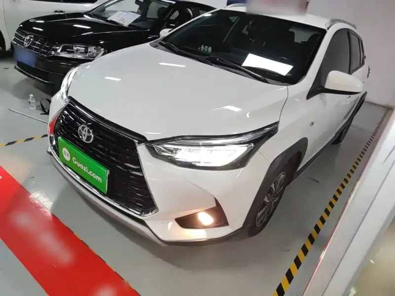 Toyota Yaris L
