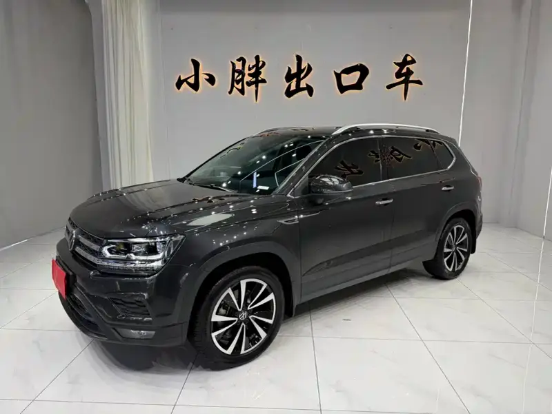 Volkswagen Tharu