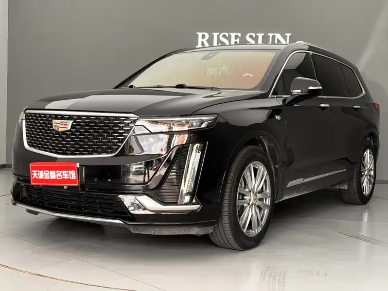Cadillac XT6