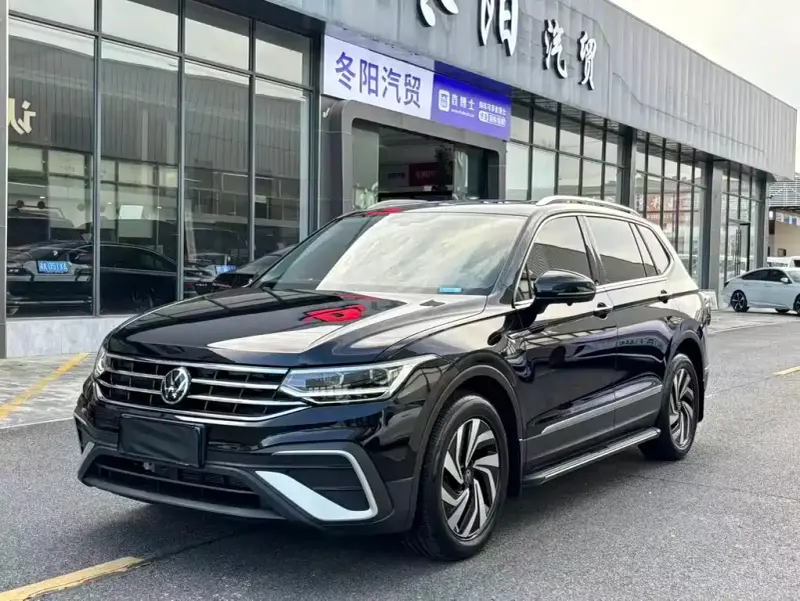 Volkswagen Tiguan L