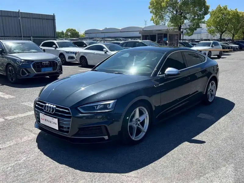 Audi A5 (Import)