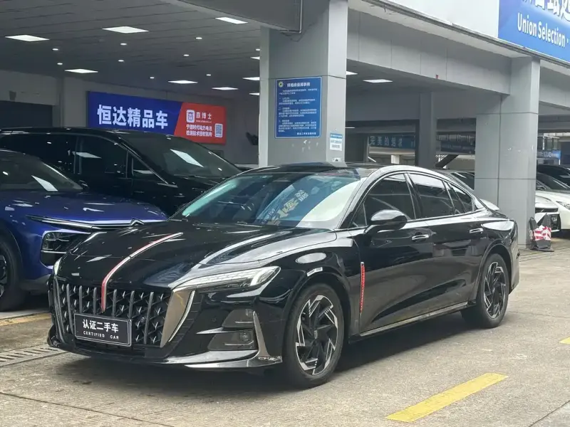 Hongqi H6
