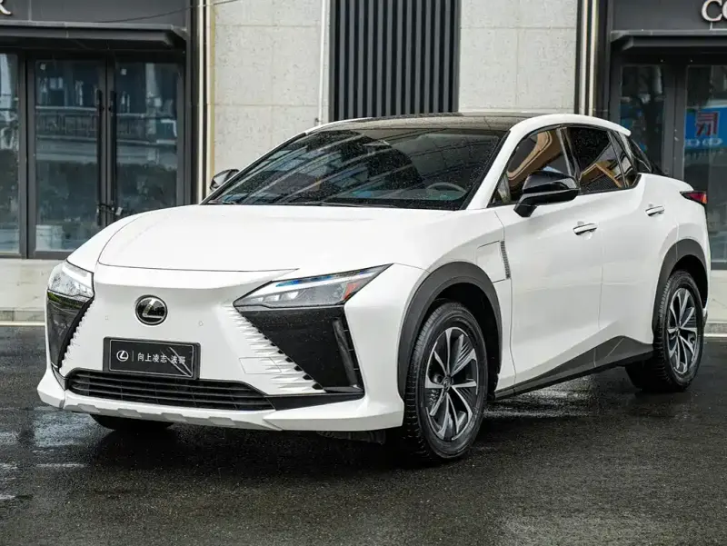 Lexus RZ