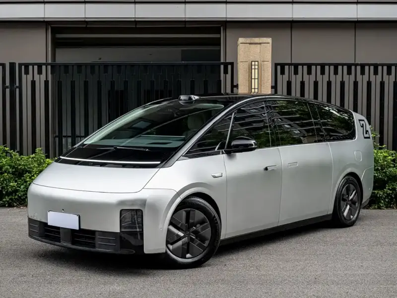 Li Auto MEGA