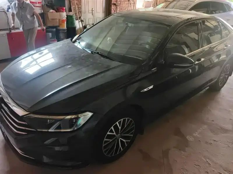 Volkswagen Sagitar