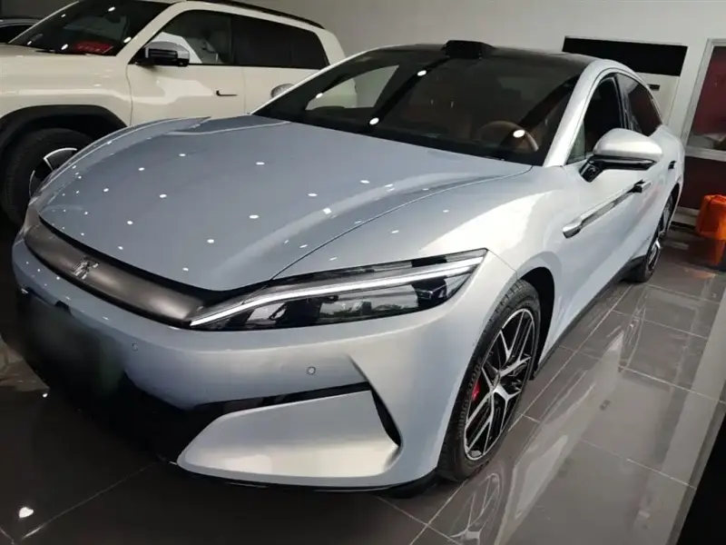 BYD Han L