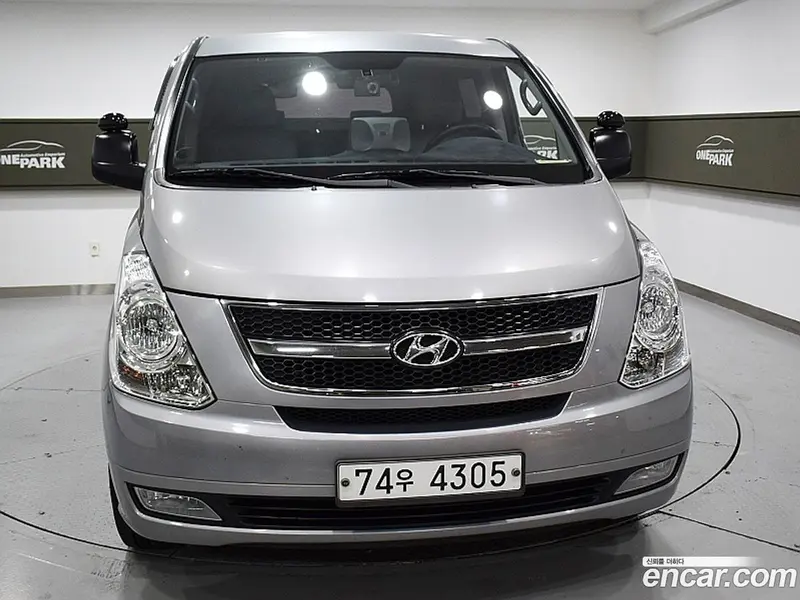 Hyundai H-1