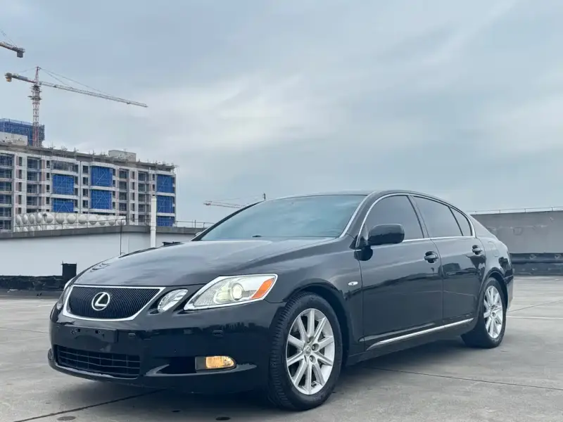 Lexus GS