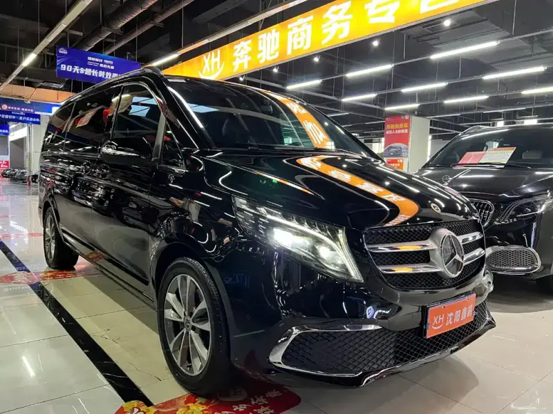 Mercedes-Benz V-Class
