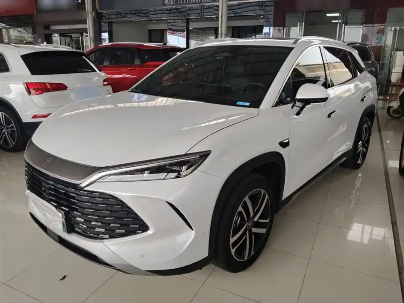 BYD L DM-i
