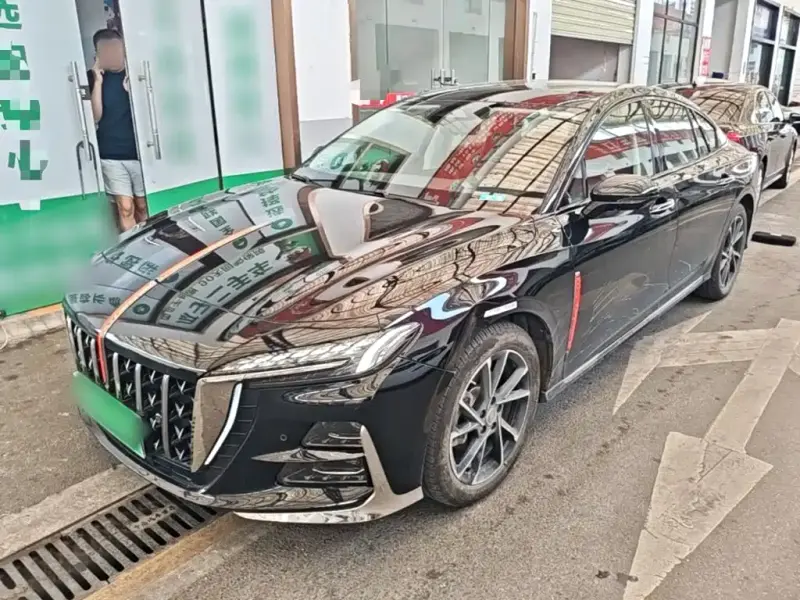 Hongqi H6