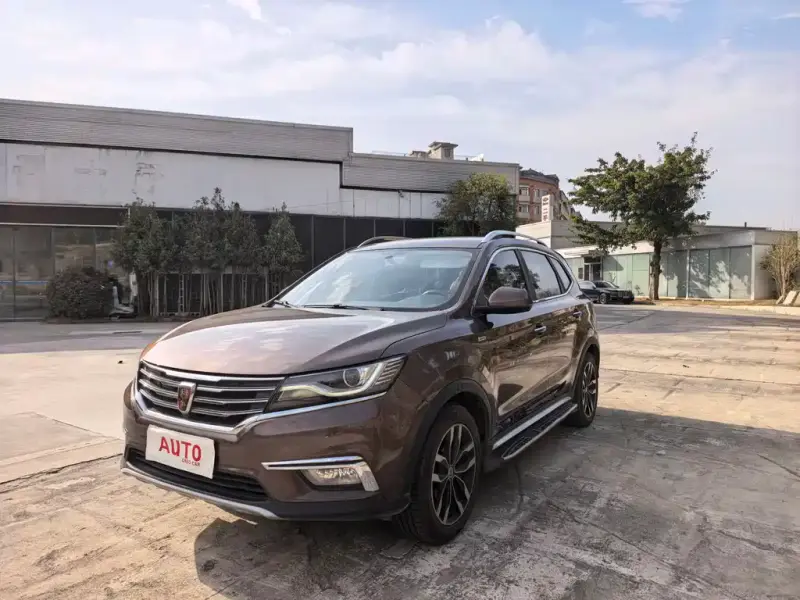 Roewe MG HS (RX5)