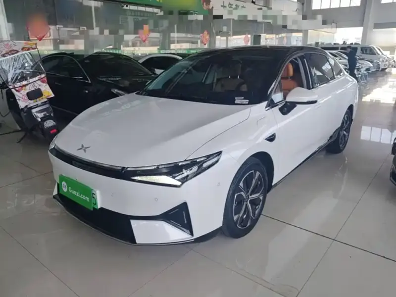 XPeng P5