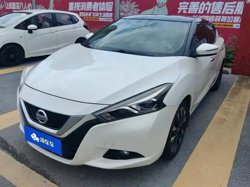 Nissan Bluebird