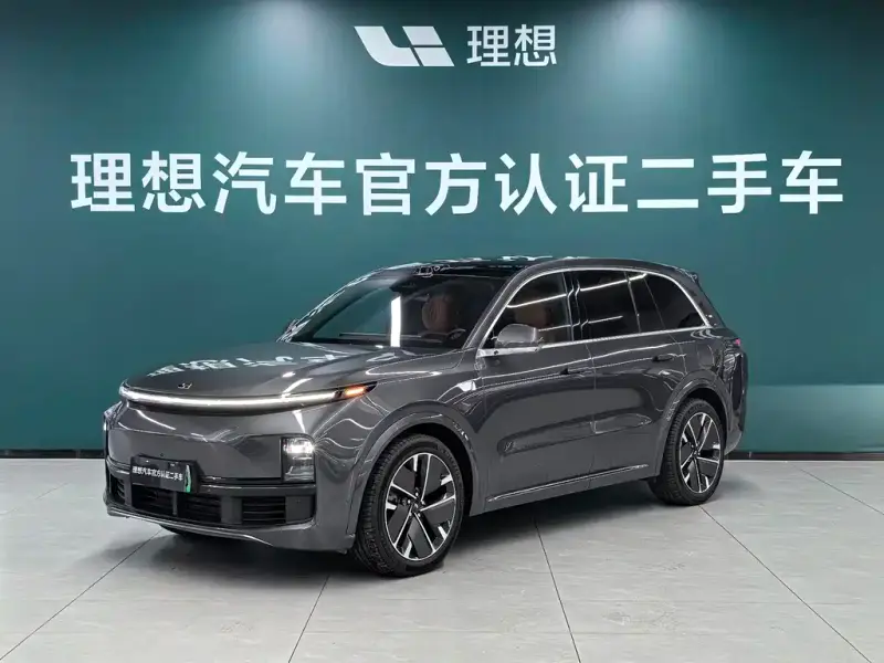 Li Auto L8