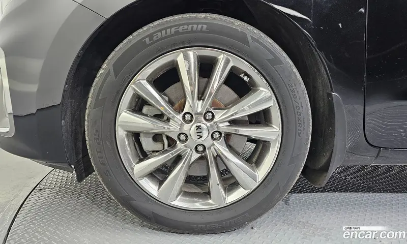 Kia Carnival (Canival)