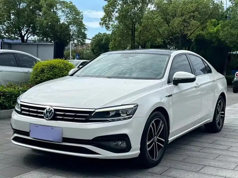 Volkswagen Lamando