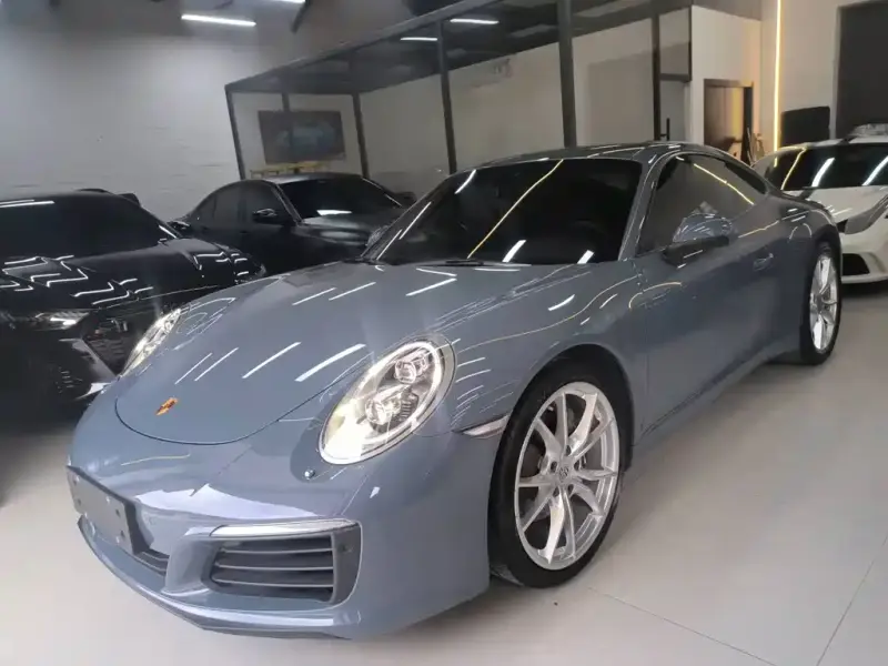 Porsche 911