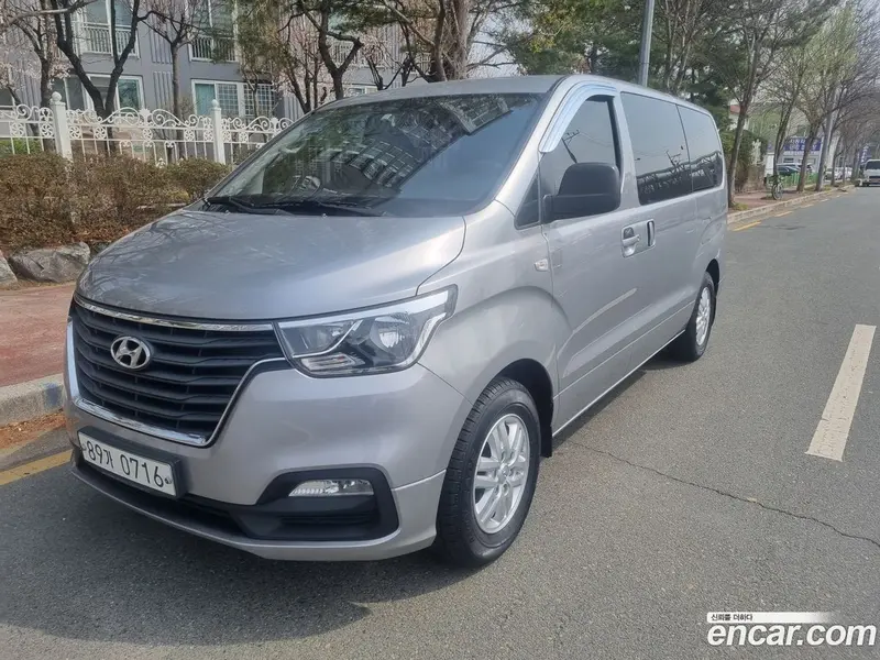 Hyundai H-1