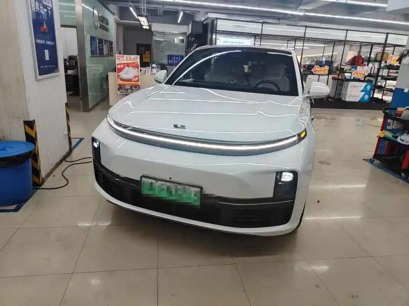 Li Auto L7