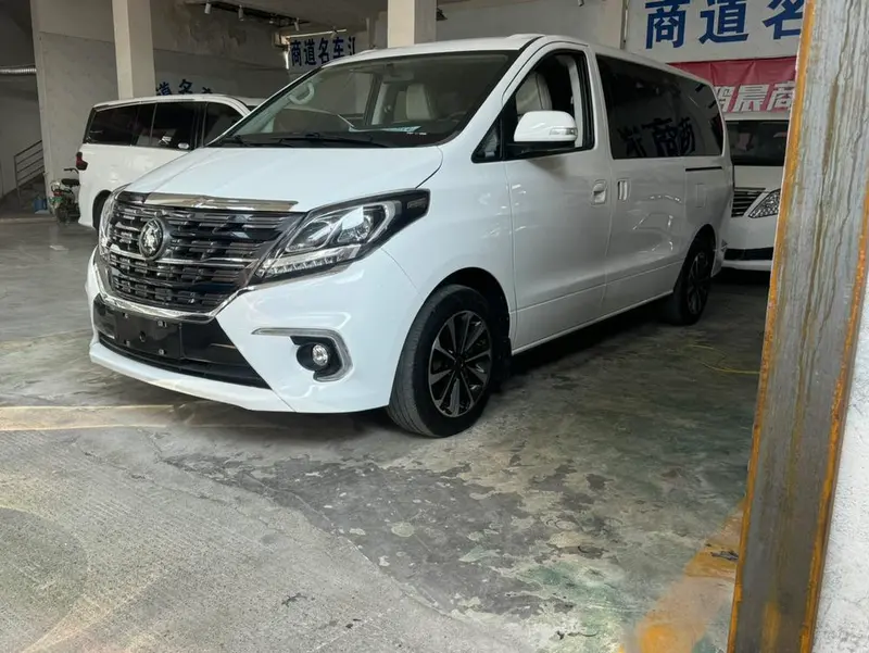 Dongfeng Fengxing Forthing M7