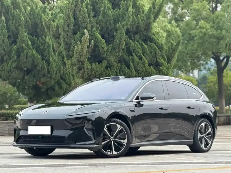 NIO ET5T